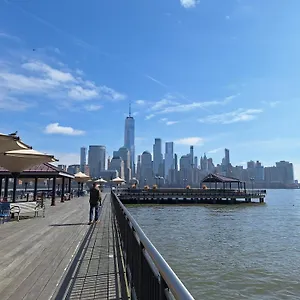Nyc Homebnb Hostel