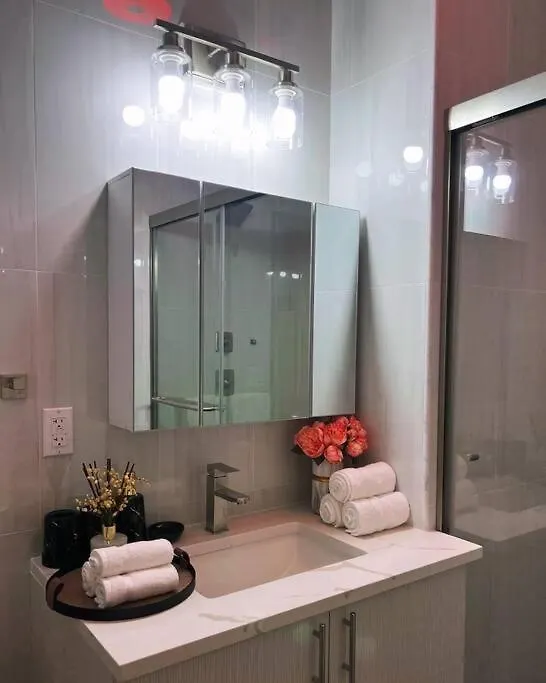 Spacious & Stylish 2Br 2Ba - Easy Nyc Commute Jersey City Apartment